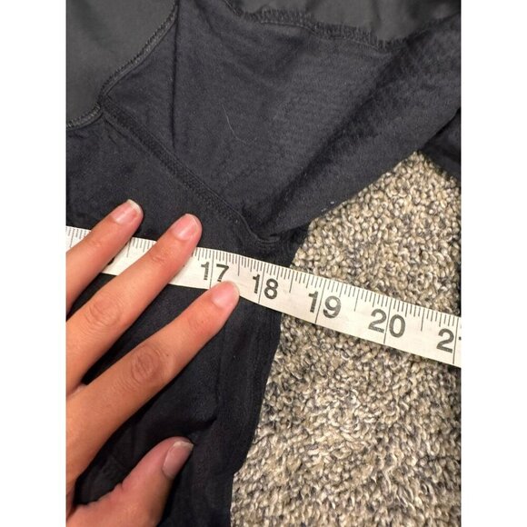 Lululemon Black Athletic Jacket Size 8 - Picture 3 of 3